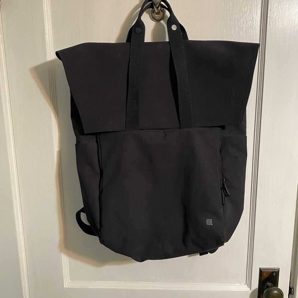 Black Early Embark Lululemon backpack - Picture 4 of 8